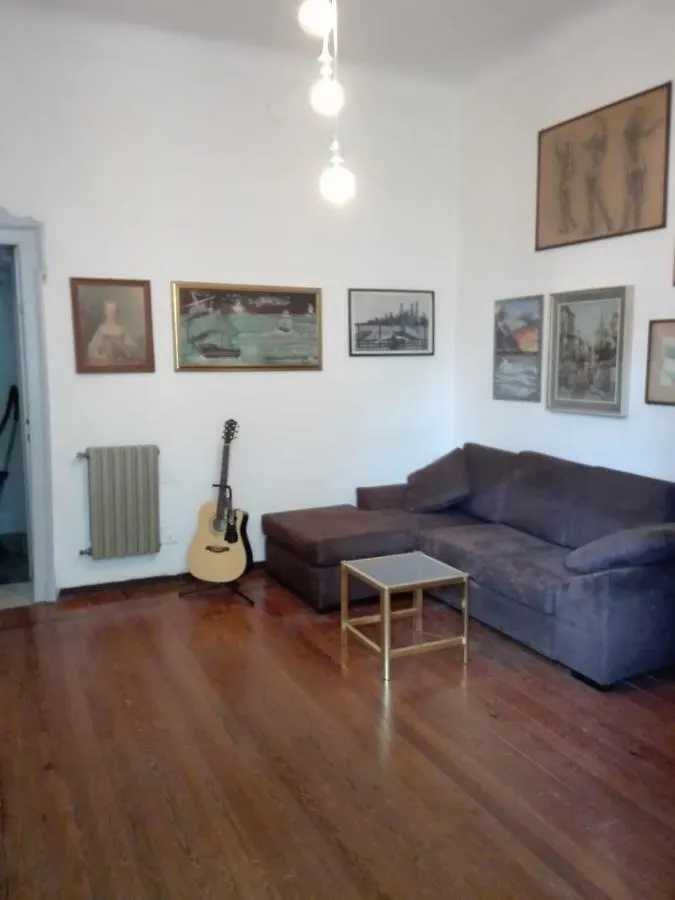 Isola Bi Panzió Milánó